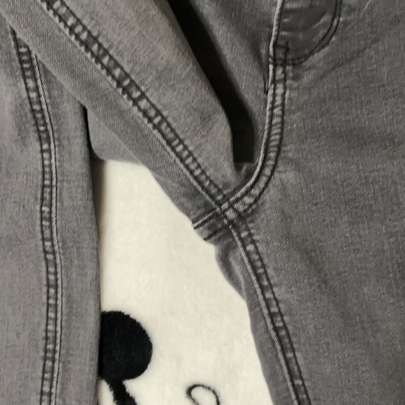 Hollister High Rise Jean Legging - Picture 3 of 6